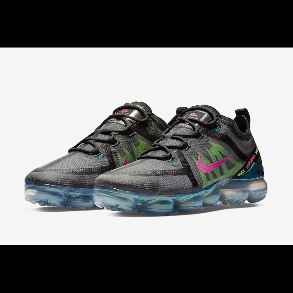 🔥 END OF SUMMER SALE PRICE $70🔥
 2019 Nike VAPORMAX